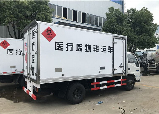 江铃医疗废物转运车(4.2米)